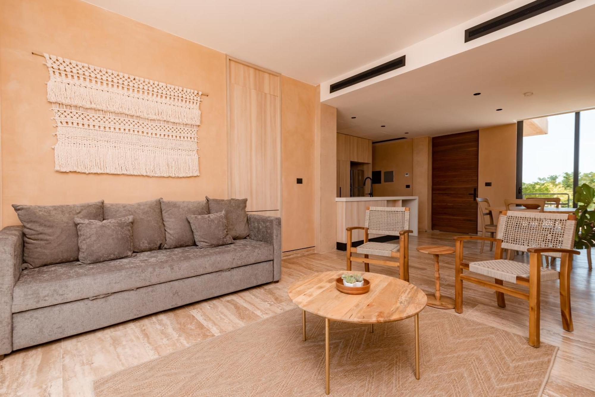 Lumina At The Village Luxury Residences In Corasol Плая дел Кармен Екстериор снимка