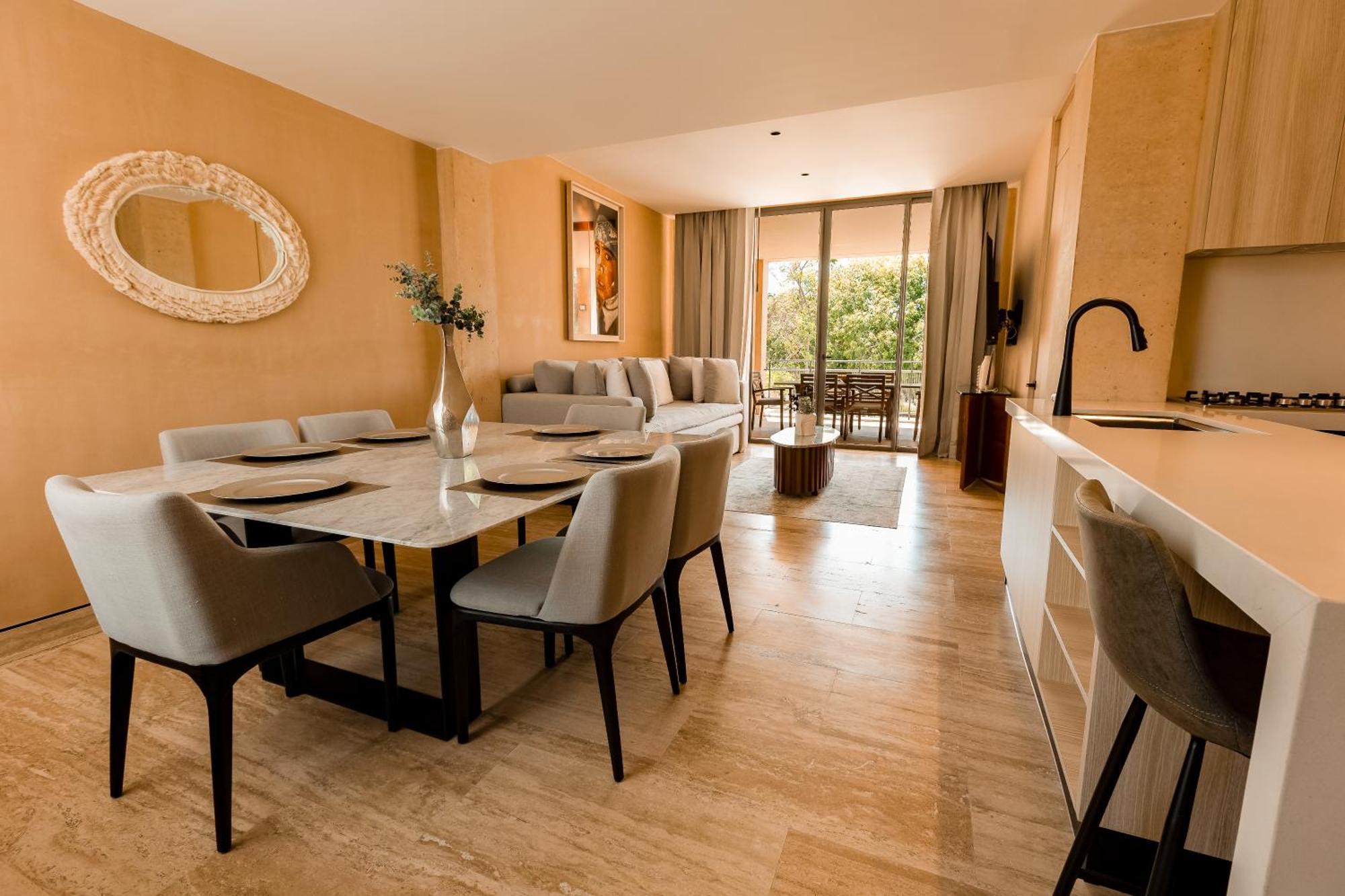 Lumina At The Village Luxury Residences In Corasol Плая дел Кармен Екстериор снимка