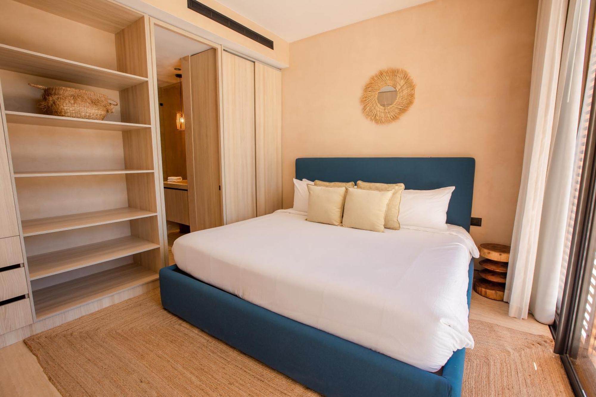 Lumina At The Village Luxury Residences In Corasol Плая дел Кармен Екстериор снимка